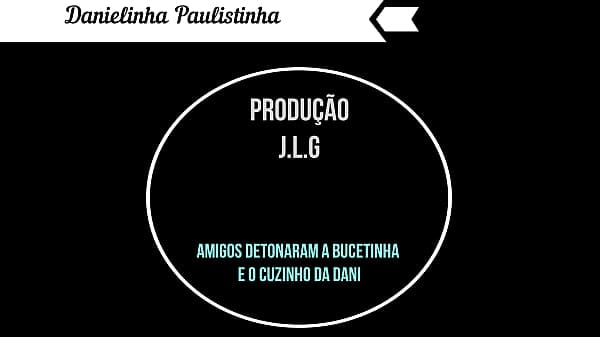 Eu estourei a buceta e meu amigo o cu dela